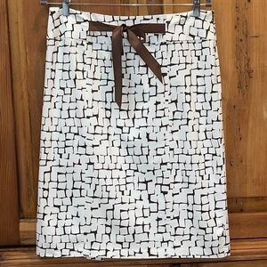 AGB PENCIL SKIRT WHITE & BROWN PRINT WAIST TIE Sz. 8